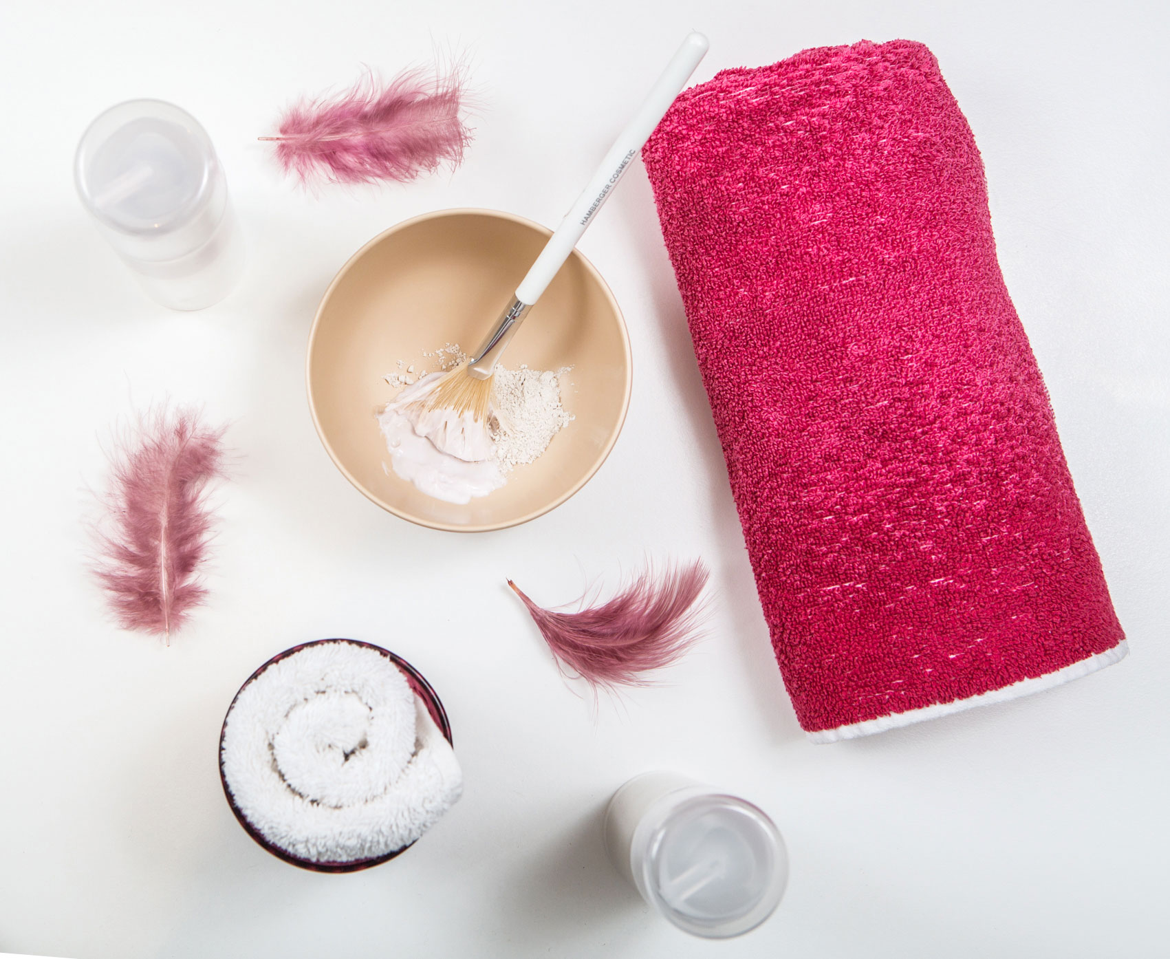Sujet mit Maske und Handtuch